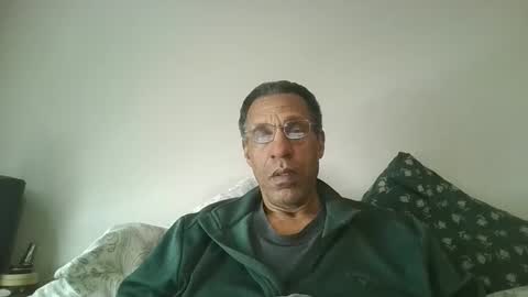 Snapshot of swimmerbod2495 chatting on February 1, 6:06 pm swimmerbod2495 online show from February 1, 6:06 pm