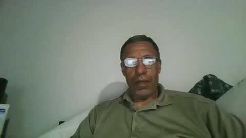 swimmerbod2495 online show from April 20, 1:08 am