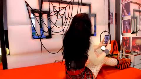 switchalixxon online show from September 28, 2:33 pm