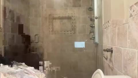 Snapshot of switchinjay chatting on September 22, 11:40 pm switchinjay online show from September 22, 11:40 pm