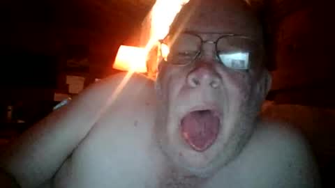 Snapshot of swm769 chatting on November 28, 10:23 pm swm online show from November 28, 10:23 pm