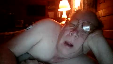 Snapshot of swm769 chatting on January 7, 10:07 am swm online show from January 7, 10:07 am