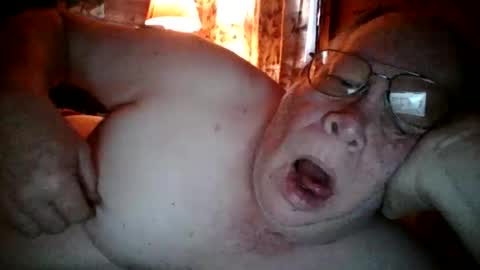 Snapshot of swm769 chatting on January 10, 5:37 pm swm online show from January 10, 5:37 pm