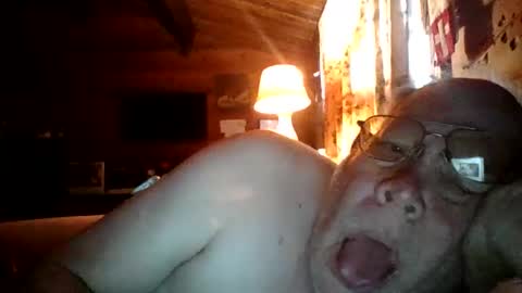 Snapshot of swm769 chatting on March 28, 7:13 pm swm online show from March 28, 7:13 pm