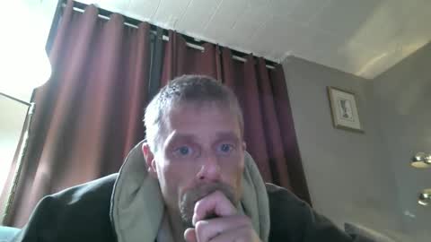swontguy2025 online show from February 1, 11:54 am