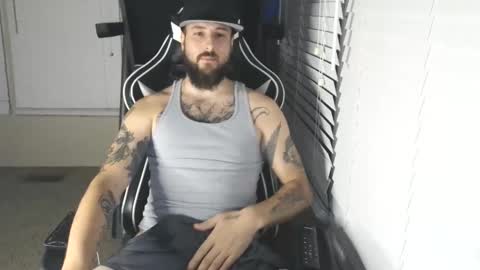 swoozy_ online show from November 6, 1:39 am