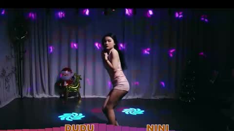 Snapshot of swt_kiki chatting on December 20, 11:06 am swt_kiki online show from December 20, 11:06 am