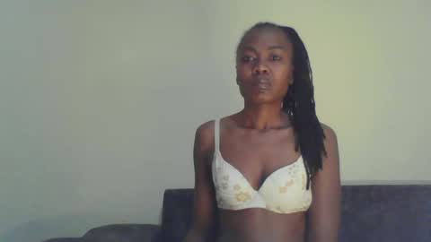 ALICIA online show from February 6, 10:32 pm