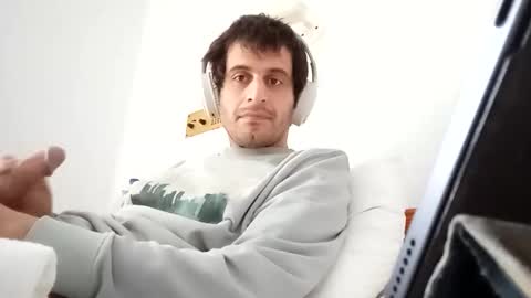 sxmn811515 online show from February 17, 10:45 am