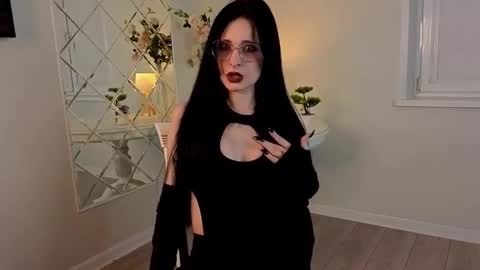 Sophie online show from October 17, 11:13 am