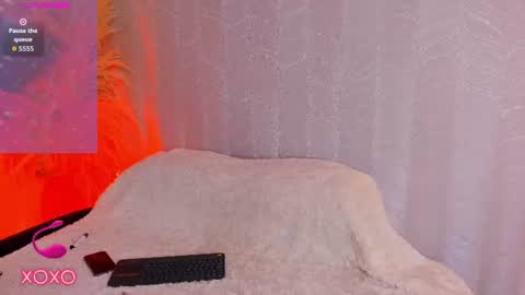 Sydney online show from July 5, 12:06 am