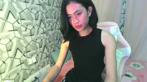 sydnyxox1 online show from May 19, 2:45 pm