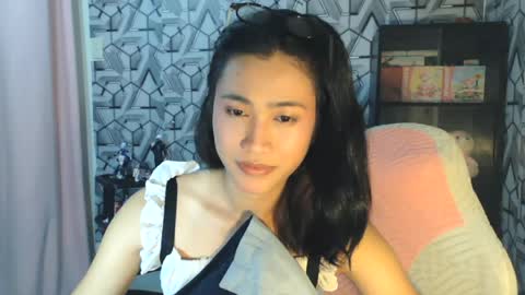 sydnyxox1 online show from July 20, 8:00 pm