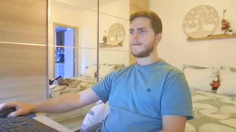 syl092 online show from October 23, 3:00 pm