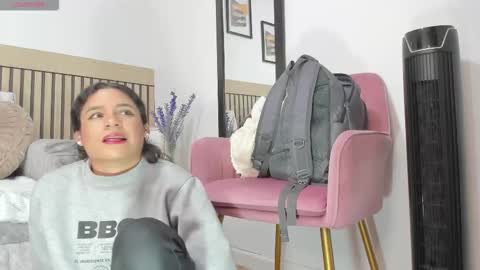 sylvana online show from December 17, 3:23 am