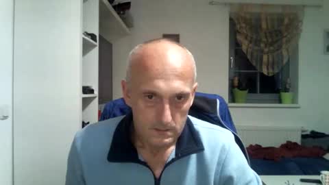 Snapshot of sylverstart92 chatting on January 1, 5:00 pm sylverstart92 online show from January 1, 5:00 pm