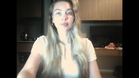 Snapshot of syrami chatting on February 24, 2:59 pm syrami online show from February 24, 2:59 pm