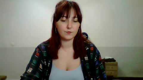 Sarah online show from September 18, 4:42 pm