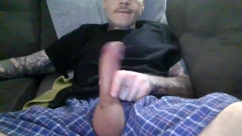 Snapshot of t0914 chatting on March 26, 6:35 pm t0914 online show from March 26, 6:35 pm