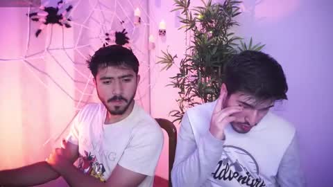 t0ny_wylie online show from October 11, 8:51 pm