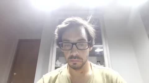 Snapshot of t_fuenzalida chatting on January 9, 4:15 am t_fuenzalida online show from January 9, 4:15 am