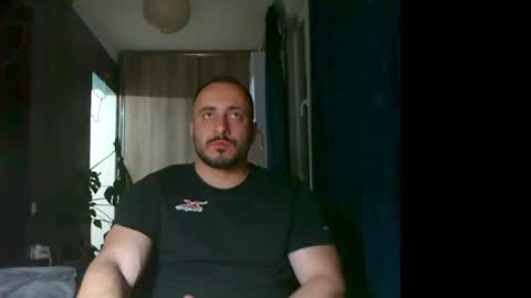 Snapshot of t_huracane chatting on May 18, 5:41 pm Huracane online show from May 18, 5:41 pm