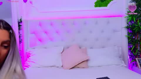 Arianna online show from January 15, 1:16 pm