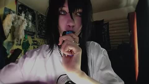 Snapshot of tabethashempert chatting on February 10, 11:36 am Lina online show from February 10, 11:36 am