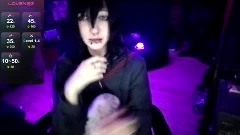 Snapshot of tabethashempert chatting on February 26, 3:22 pm Lina online show from February 26, 3:22 pm