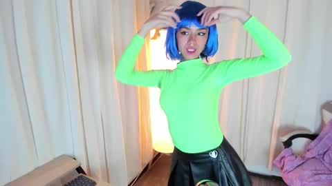 Snapshot of tabitta_katt chatting on February 13, 3:35 am Kitty online show from February 13, 3:35 am