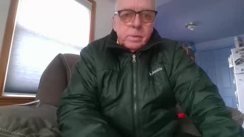 tacrunner66_ online show from February 5, 7:53 pm