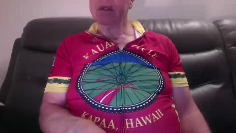 tacrunner66_ online show from October 11, 2:48 pm