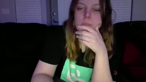 tacyluxe online show from May 31, 5:37 am