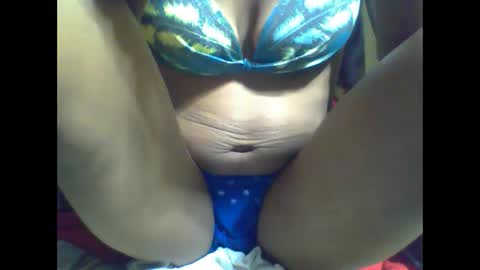 Snapshot of tahiryjosiah chatting on February 6, 5:40 pm tahiryjosiah online show from February 6, 5:40 pm