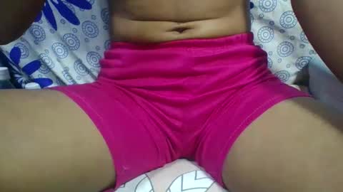 Snapshot of tahiryjosiah chatting on February 19, 2:51 am tahiryjosiah online show from February 19, 2:51 am