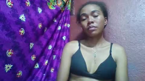 Snapshot of tahiryjosiah chatting on February 23, 3:31 pm tahiryjosiah online show from February 23, 3:31 pm