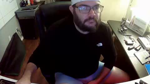 TaintNuzzler online show from November 4, 11:09 am