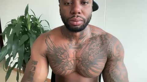 Tairon Tucke online show from July 15, 1:27 pm