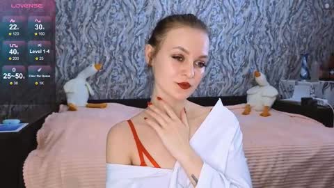 Snapshot of taissia_sweet chatting on February 24, 10:47 pm Im Taya online show from February 24, 10:47 pm