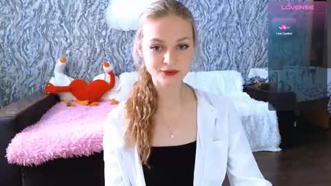 Snapshot of taissia_sweet chatting on September 29, 7:57 am Im Taya online show from September 29, 7:57 am