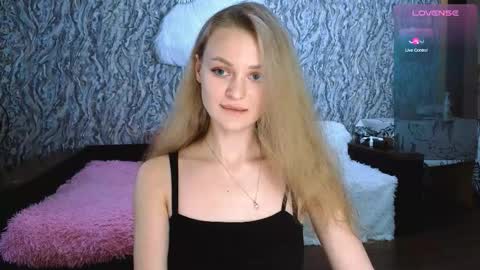 Snapshot of taissia_sweet chatting on October 4, 2:37 pm Im Taya online show from October 4, 2:37 pm