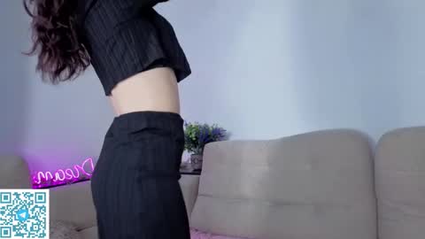 Soo Ying online show from February 7, 8:12 pm