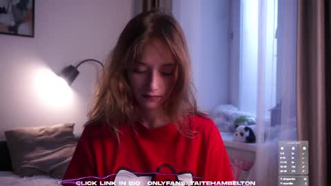 Mia online show from October 24, 1:46 am