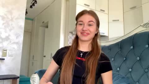 Nami online show from April 26, 10:13 am