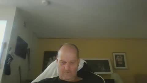 takerlover436295 online show from November 16, 11:43 pm