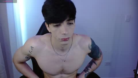 takeru___ online show from February 14, 4:48 pm