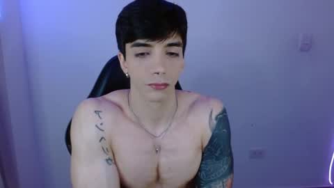 takeru___ online show from February 21, 8:37 am