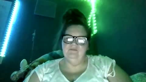 Snapshot of talesfromthecells25 chatting on February 19, 3:57 am talesfromthecells25 online show from February 19, 3:57 am