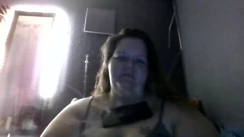 Snapshot of talesfromthecells25 chatting on March 7, 2:08 am talesfromthecells25 online show from March 7, 2:08 am