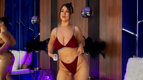 Snapshot of talia_lure chatting on October 31, 9:10 am TaliaLure online show from October 31, 9:10 am